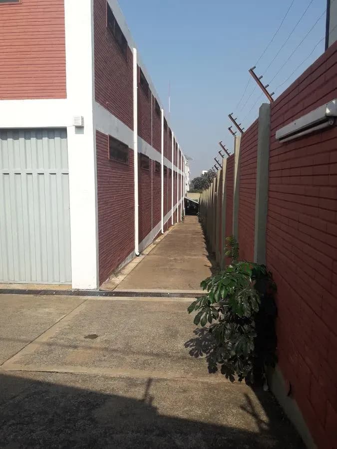Loja de 4,190m² à Venda em Virgen del Huerto, Asunción - Image 13