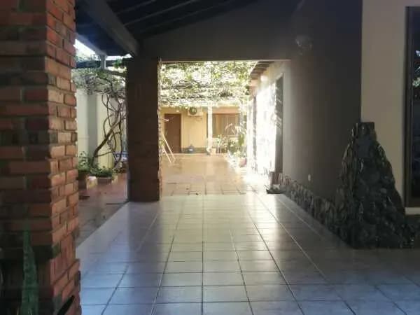 5-Bedroom House for Sale in Tres Bocas, Fernando de la Mora - Image 3