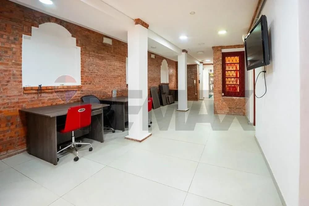 Office of 300m² for Rent in Las Mercedes, Asunción - Image 2