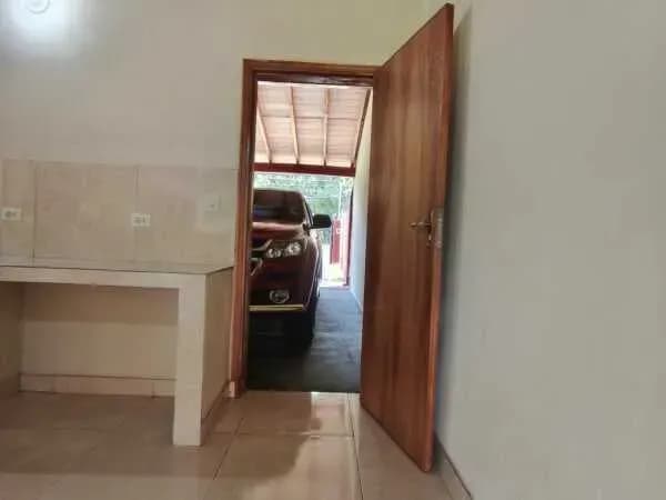 Casa de 3 quartos à venda no Centro, Villa Elisa - Image 5