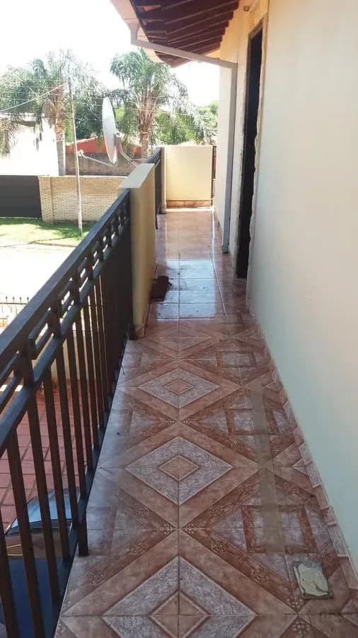 4-Bedroom House for Sale in Capiatá - Image 5