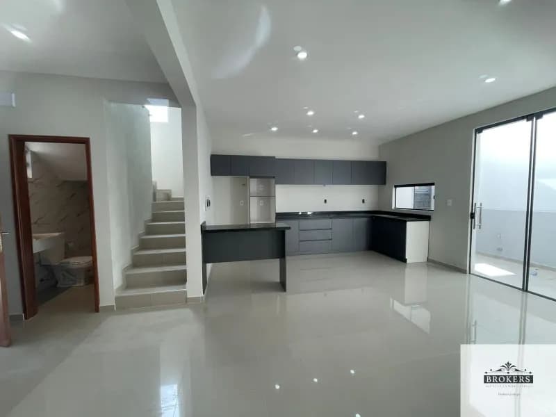 Casa de 3 quartos à venda em Fernando de la Mora - Image 5