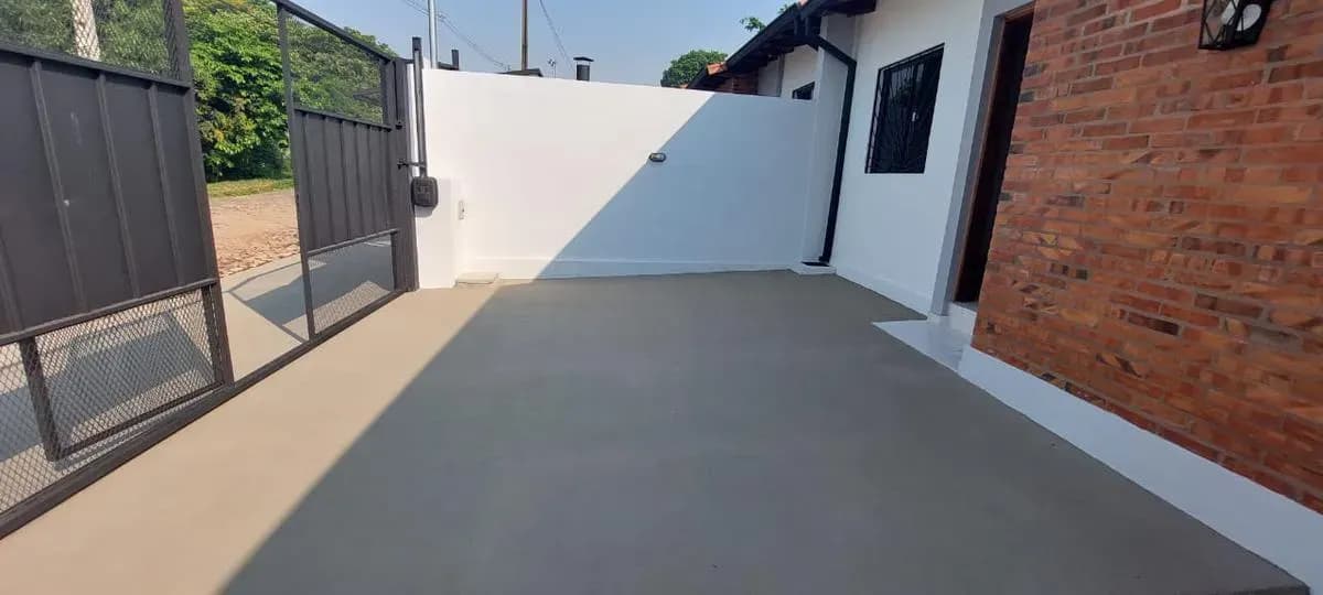 2-Bedroom House for Sale in Monseñor Bogarín, Mariano Roque Alonso - Image 7