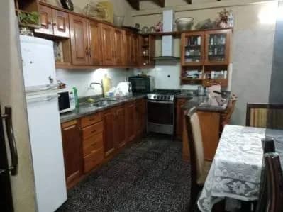 2-Bedroom House for Sale in Primer Barrio, Luque - Image 5
