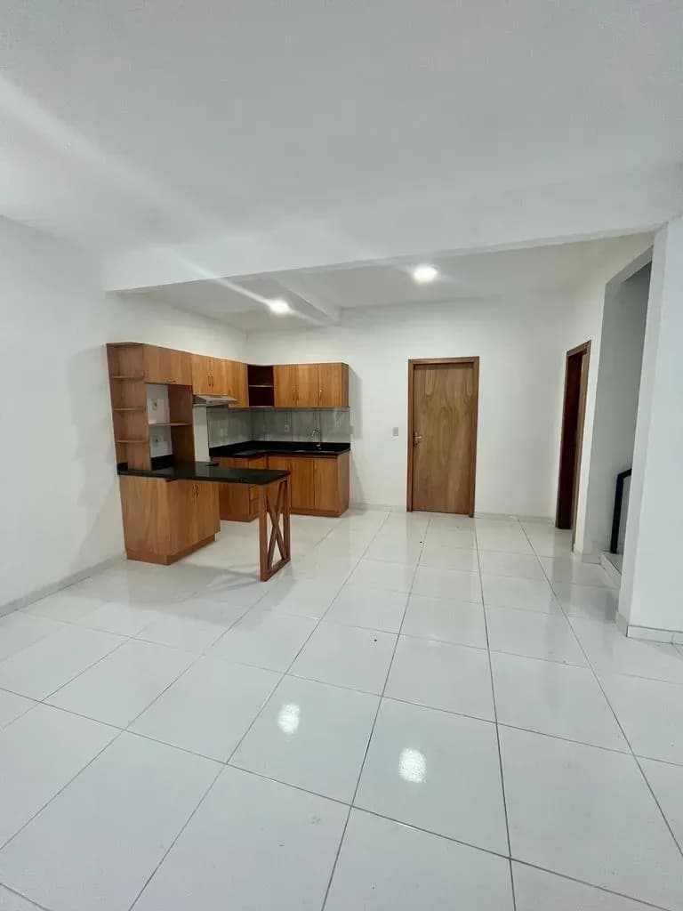 3-Bedroom House for Sale in Monseñor Bogarín, Mariano Roque Alonso - Image 8