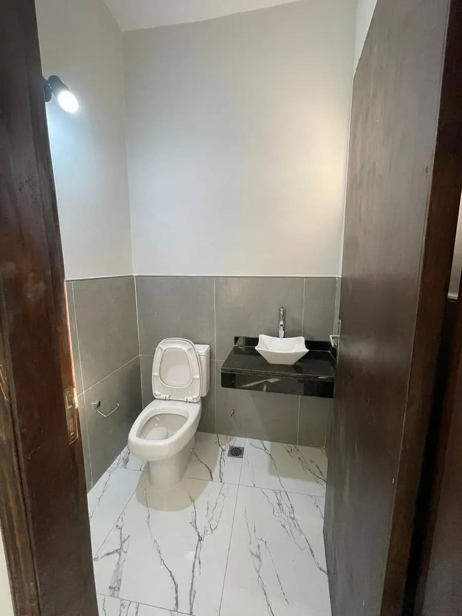 Casa de 3 quartos à Venda em Orilla del Campo Grande, Fernando de la Mora - Image 10