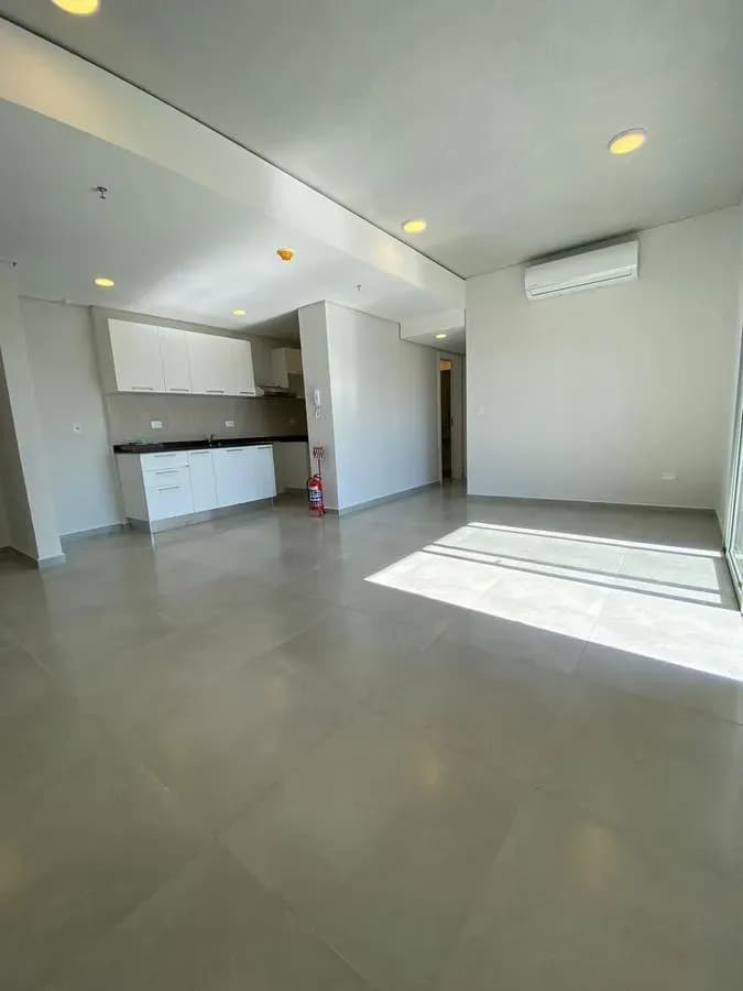 Apartamento de 2 quartos à Venda em Lambaré