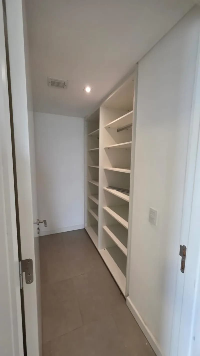Alquiler Departamento de 1 dormitorio en Palacio de los Patos, 145m², en Mburucuyá, Asunción - Image 4