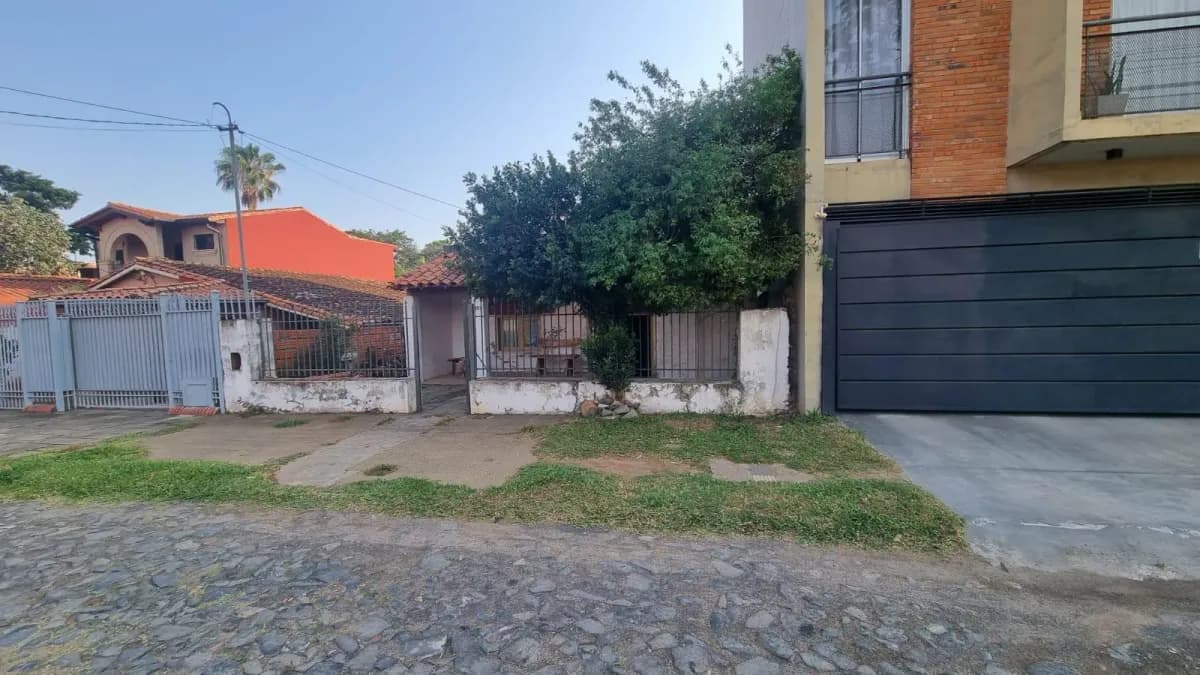 Terreno de 10m² à Venda em Loma Pytá, Assunção - Image 2
