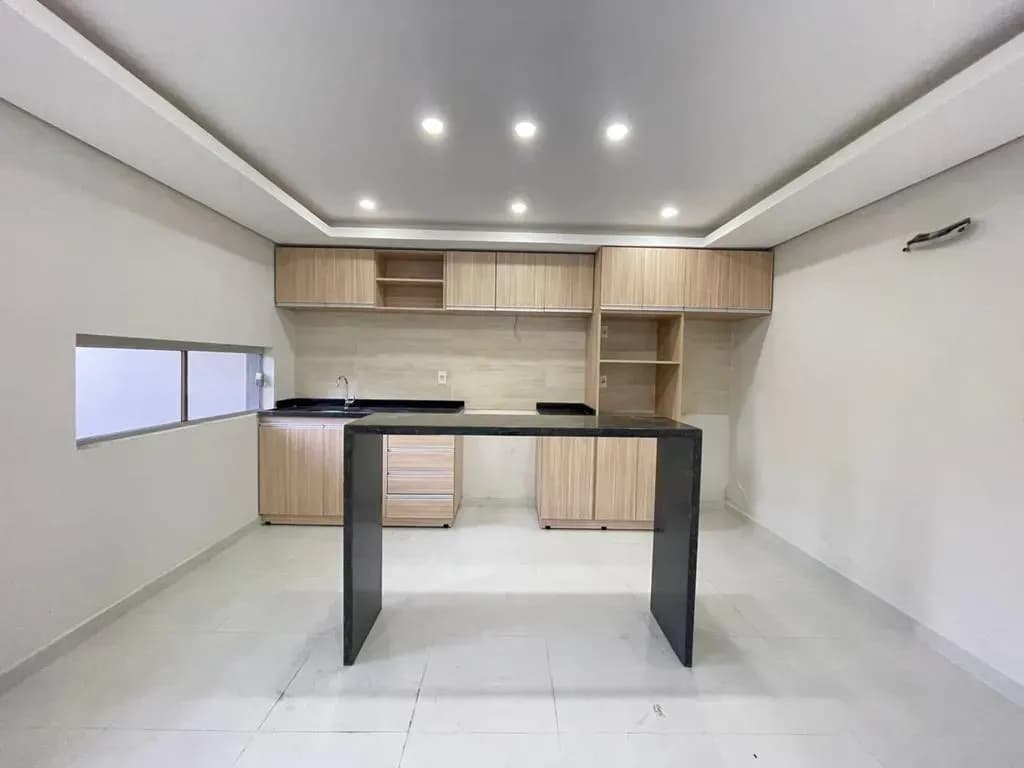 Casa de 3 dormitorios en Venta en Orilla del Campo Grande, Fernando de la Mora - Image 7