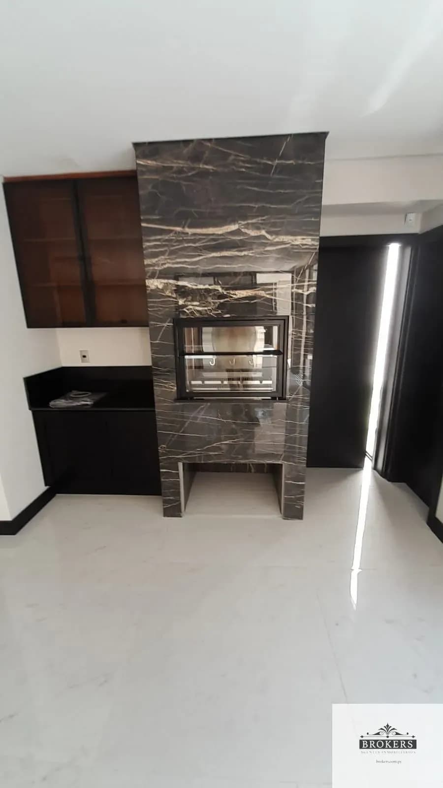 3-Bedroom House for Rent in Madame Lynch, Asunción - Image 7