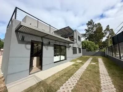 Casa de 3 dormitorios en Venta en Lomas de Solymar, Ciudad de la Costa - Image 2