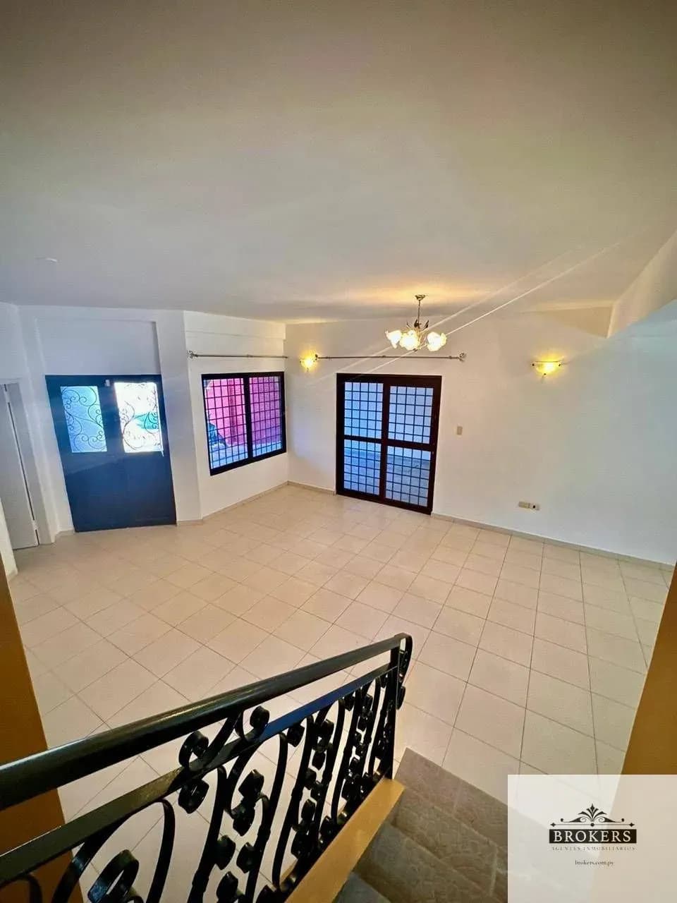 Local Comercial de 360m² en Alquiler en Villa Virginia, Lambaré - Image 4