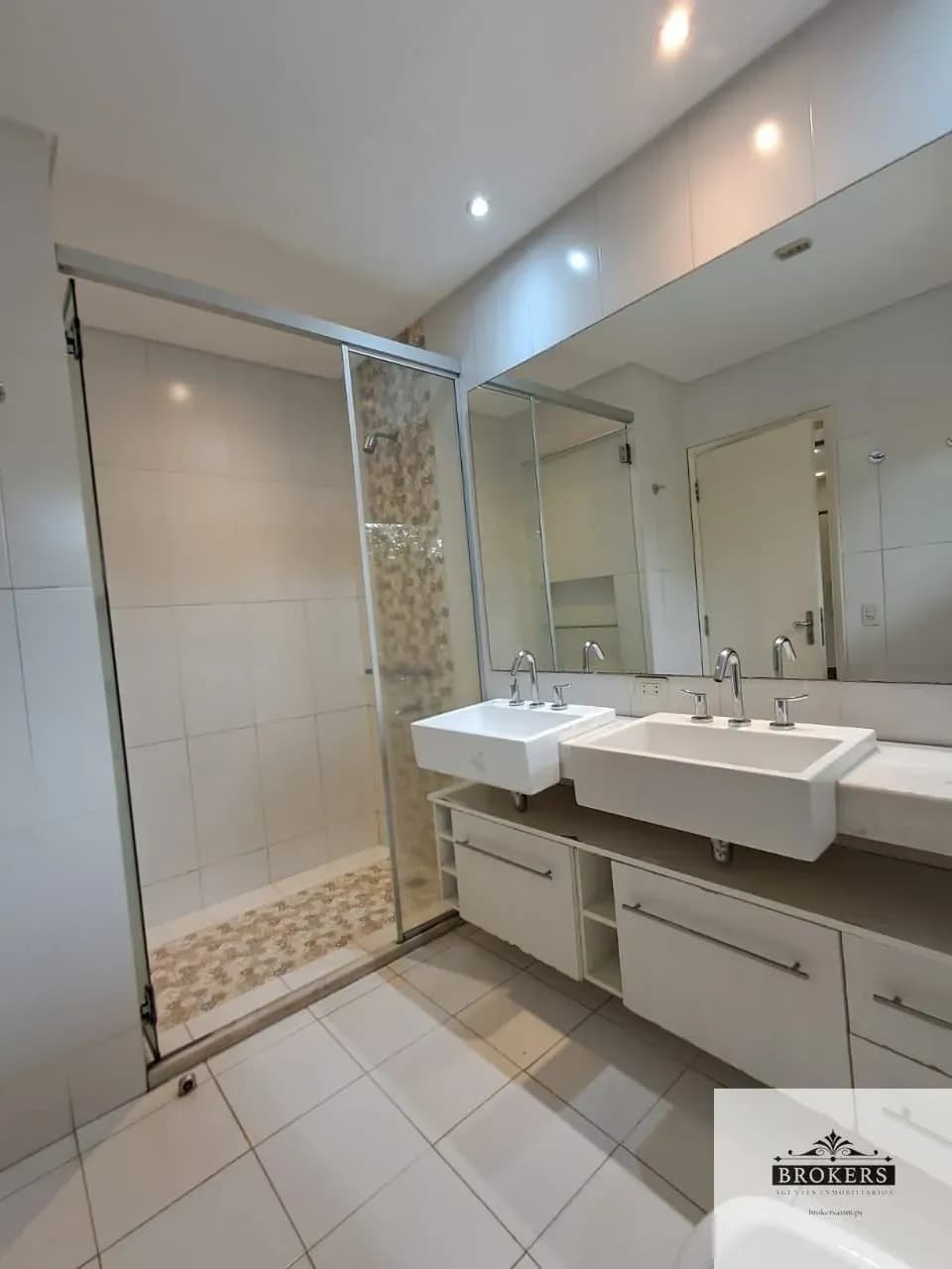 Office of 440m² for Sale in Manorá, Asunción - Image 14