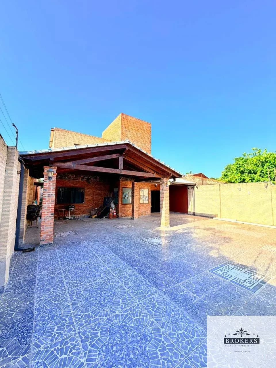 3-Bedroom House for Sale in Campo Grande, Luque - Image 3