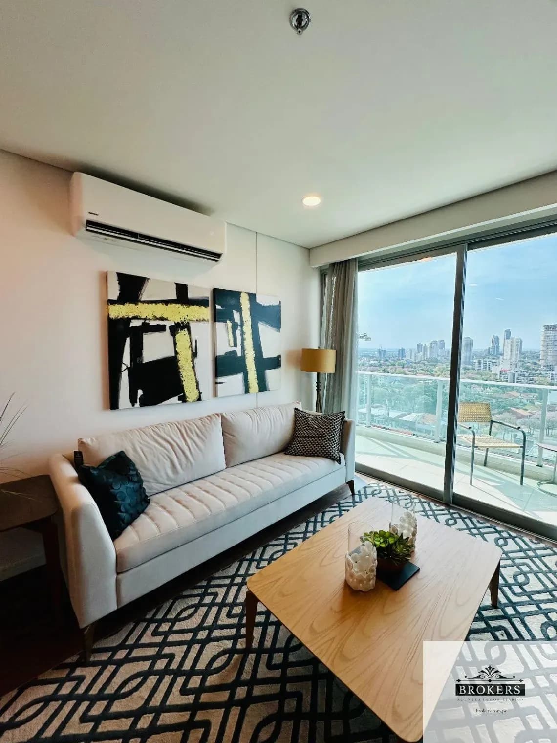 Departamento de 3 dormitorios en Venta en Manorá, Asunción - Image 7