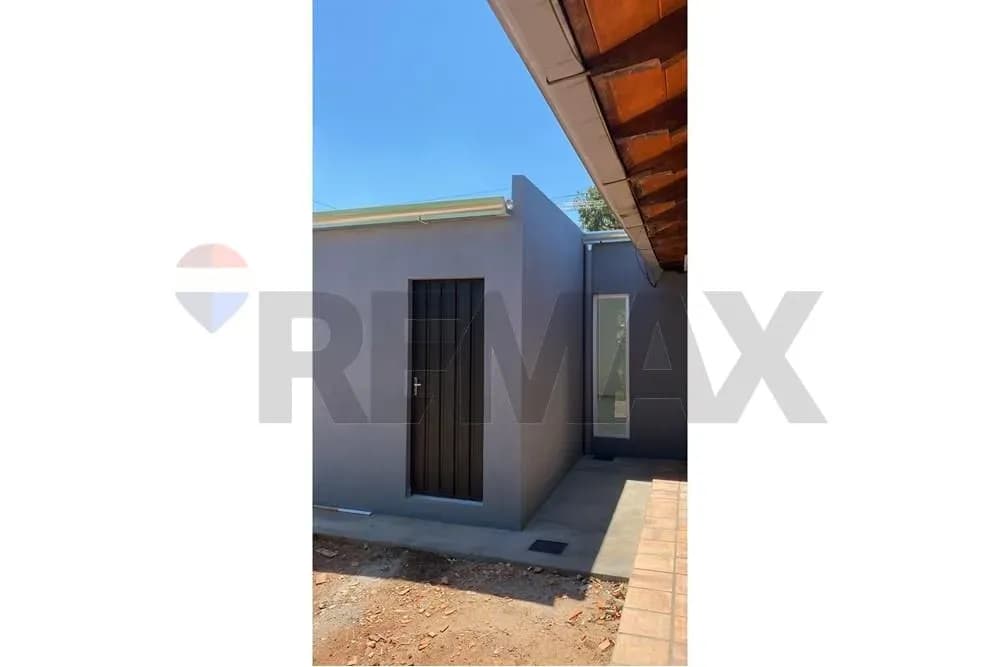 Local Comercial de 80m² en Alquiler en Valle Pucú, Areguá - Image 9