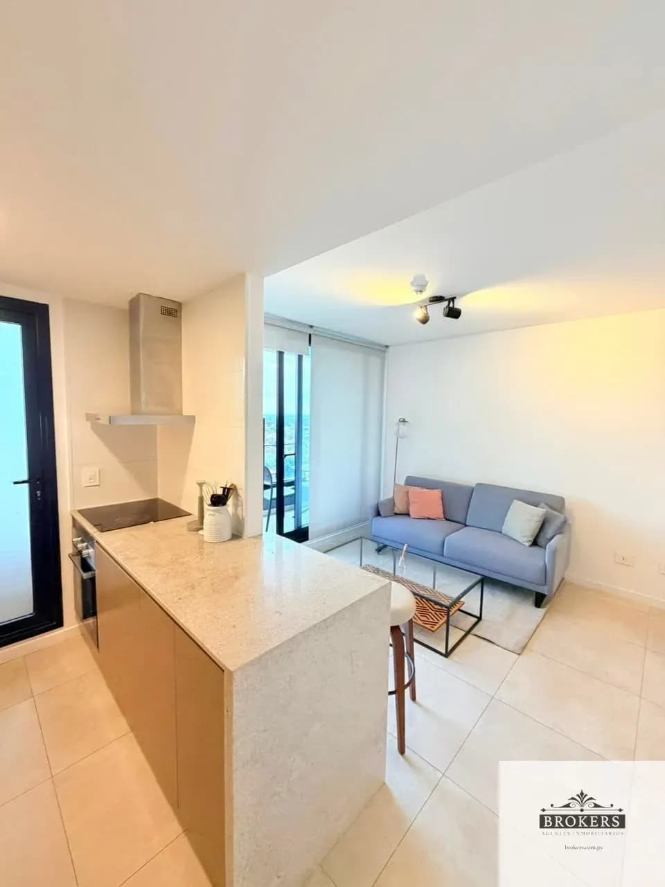 Apartamento de 1 Quarto para Aluguel em Madame Lynch, Assunção - Image 3