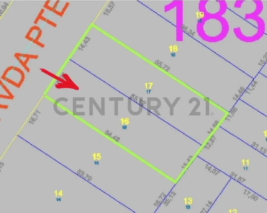 Terreno de 600m² en Venta en Santo Domingo, Lambaré - Image 1