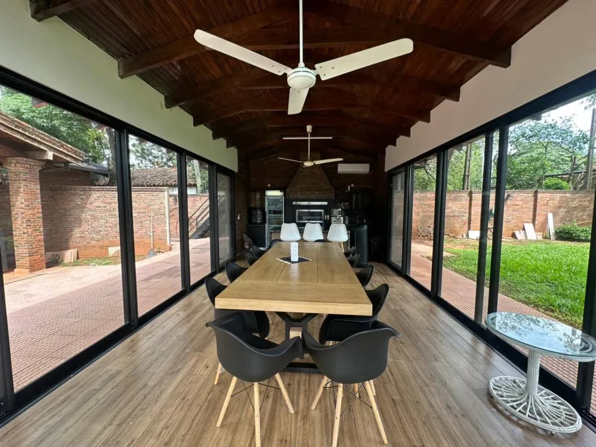 5-Bedroom House for Rent in Villa Ofelia, Fernando de la Mora - Image 4