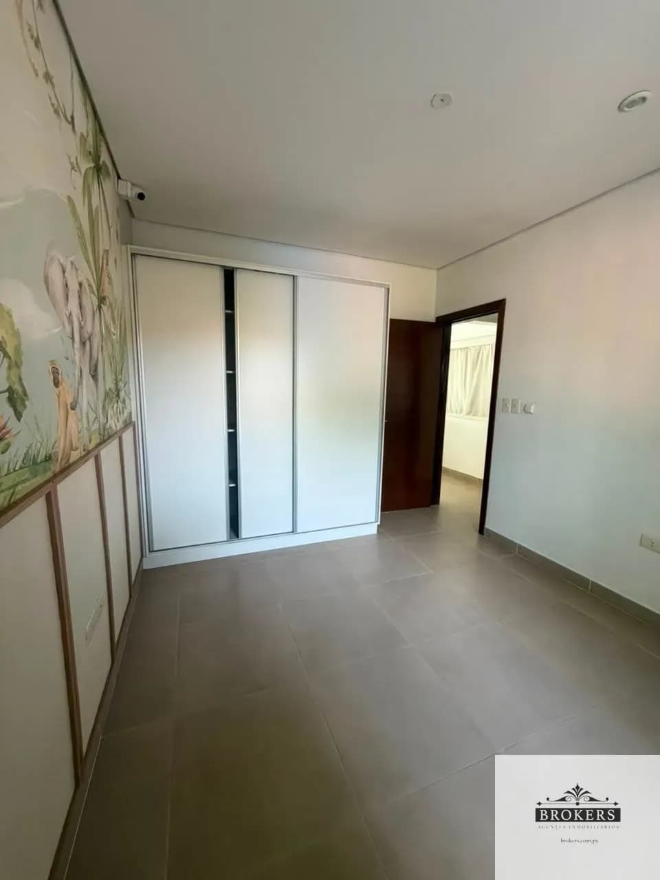 Casa de 3 dormitorios en Alquiler en Primer Barrio, Luque - Image 12