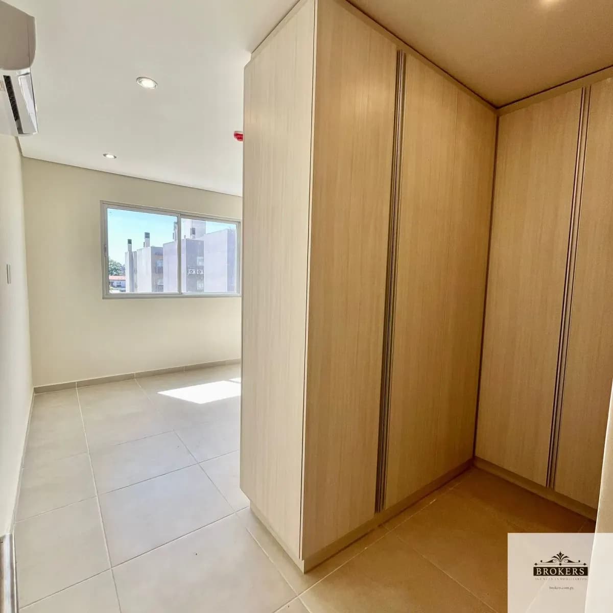 3-Bedroom Apartment for Rent in Jara, Lambaré - Image 13
