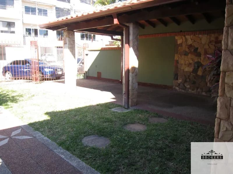 Oficina de 530m² en Alquiler en Villa Morra, Asunción - Image 5