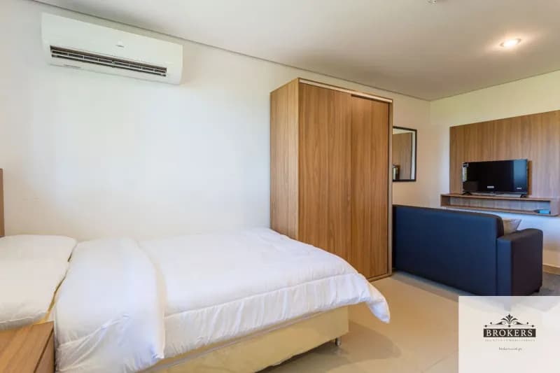 1-Bedroom Apartment for Sale in Fernando de la Mora - Image 2