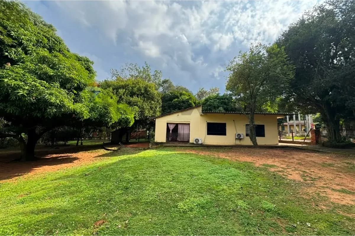 Casa de 3 dormitorios en Venta en Limpio - Image 19