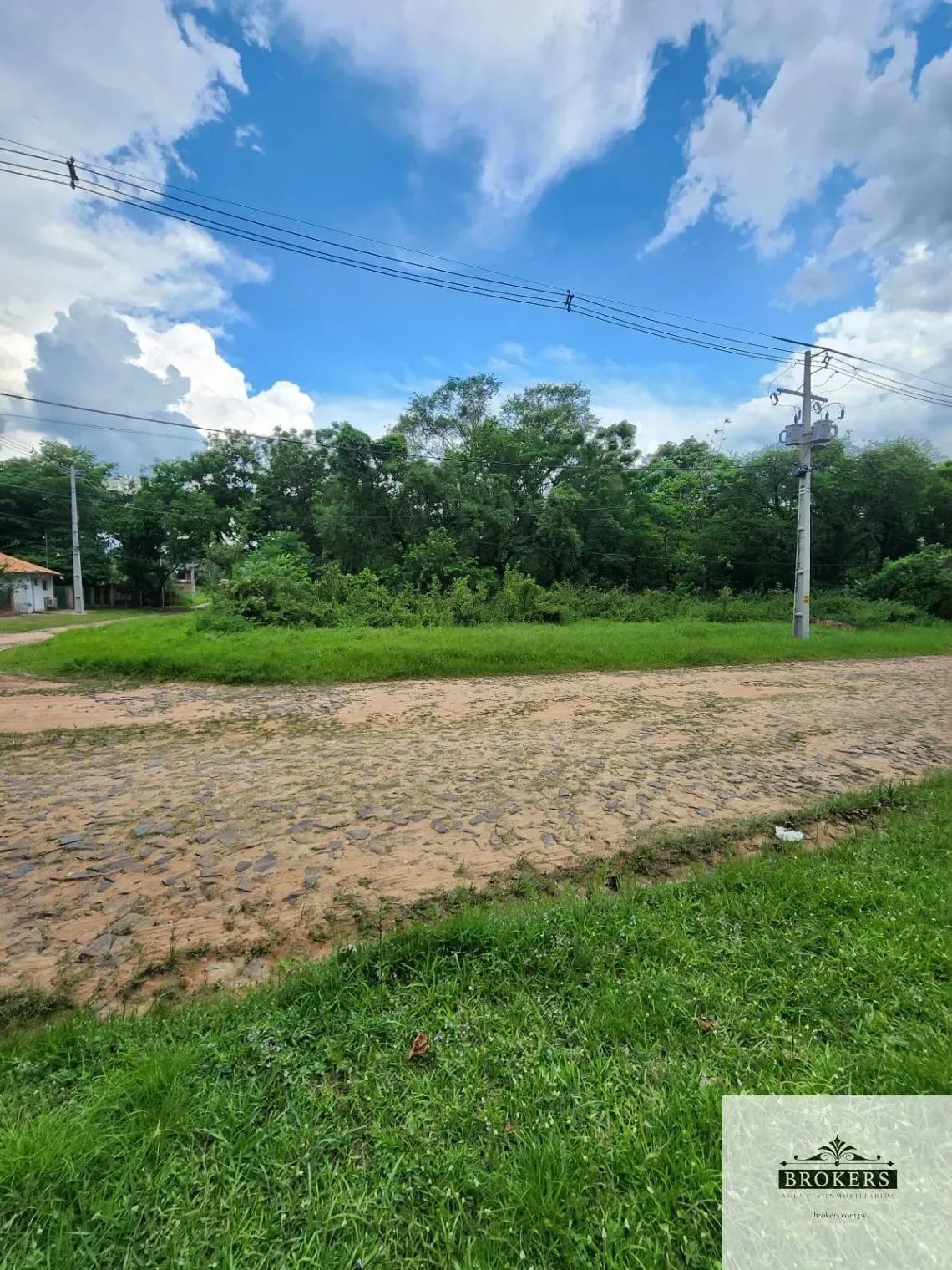 1,221m² Lot for Sale in San Bernardino - Image 3