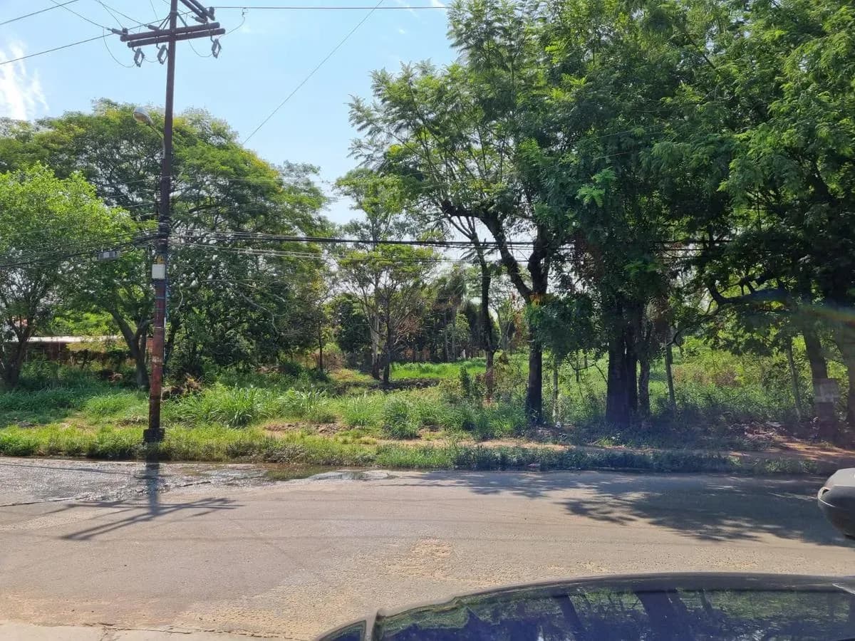 6,020m² Land for Rent in Laguna Satí, Fernando de la Mora - Image 3