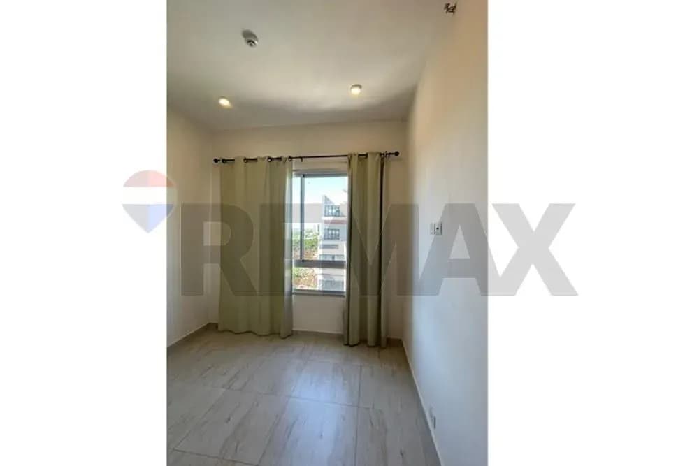 2-Bedroom Apartment for Sale in Herrera, Asunción - Image 11