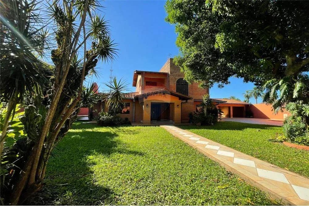 Casa de 5 quartos à Venda em San Antonio, Hernandarias - Image 2
