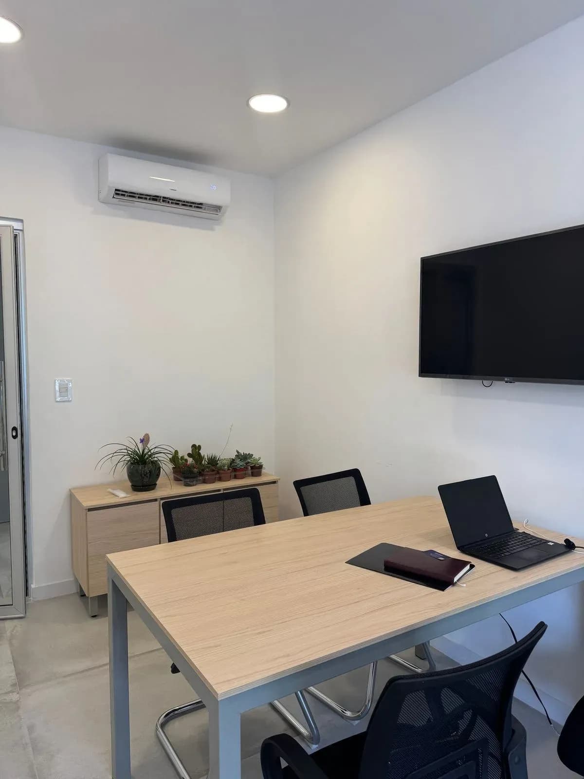 1 Bedroom Apartment for Sale in Jara, Asunción - Image 11