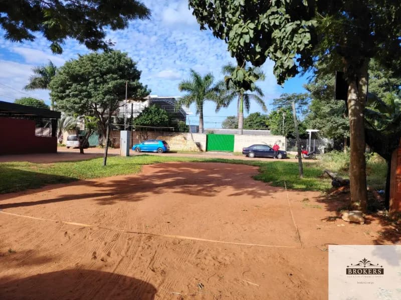 Terreno de 360m² en Venta en Mitai, San Lorenzo - Image 3
