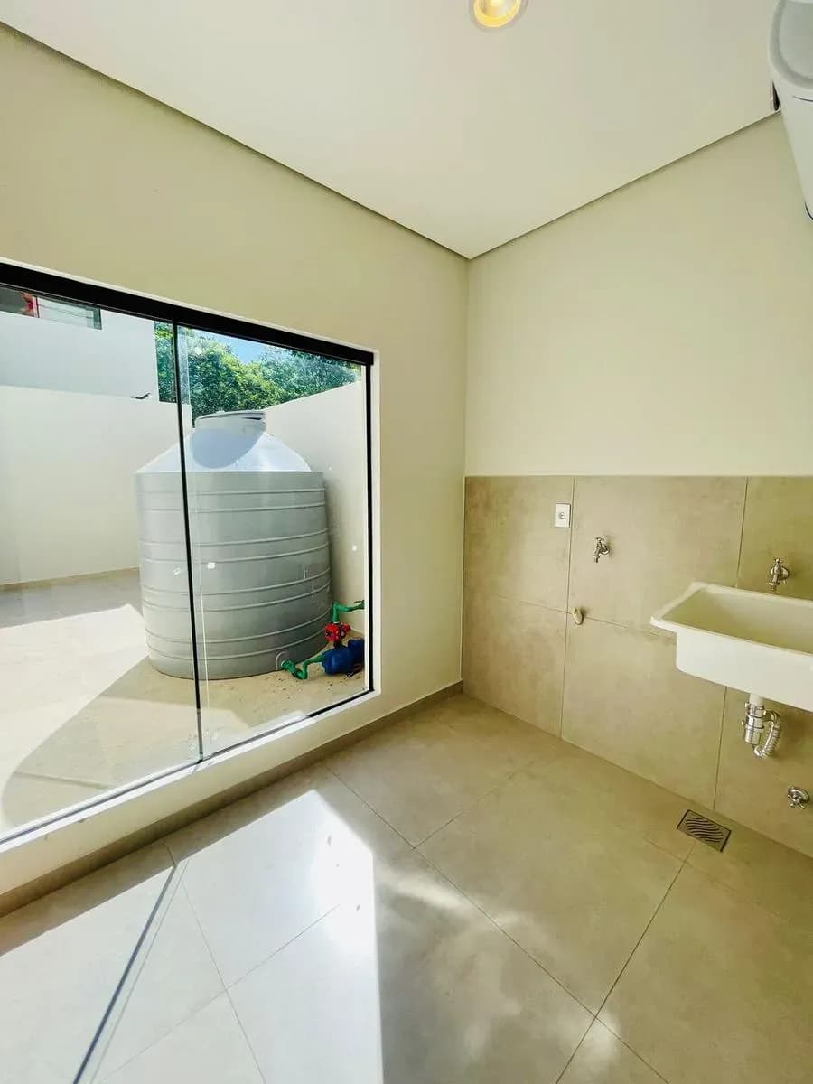 Casa de 4 dormitorios en Venta en San Bernardino - Image 19