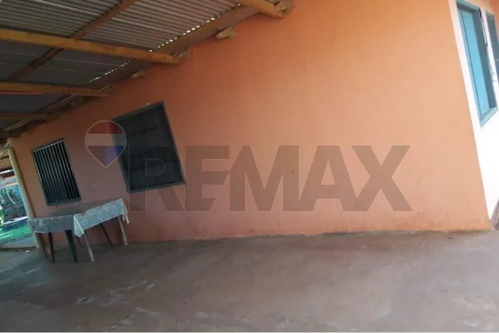 Casa de 3 dormitorios en Venta en 23 de Octubre, Ciudad del Este - Image 2