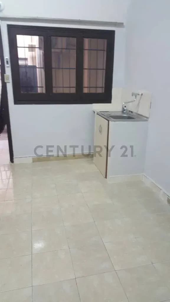 Departamento de 4 dormitorios en Venta en Vista Alegre, Lambaré - Image 11