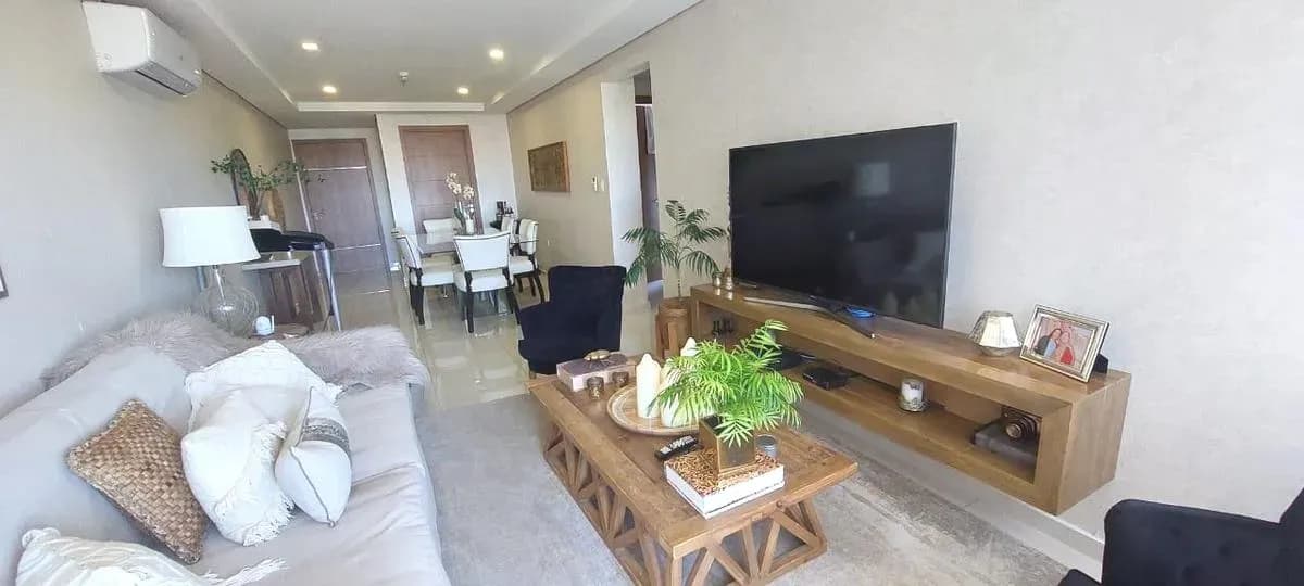2-Bedroom Apartment for Sale in Mariscal Lopez, Asunción - Image 4