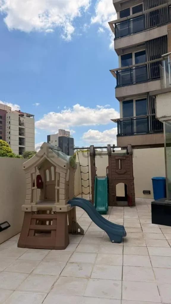 Departamento de 4 dormitorios en Venta en Ycuá Satí, Asunción - Image 12
