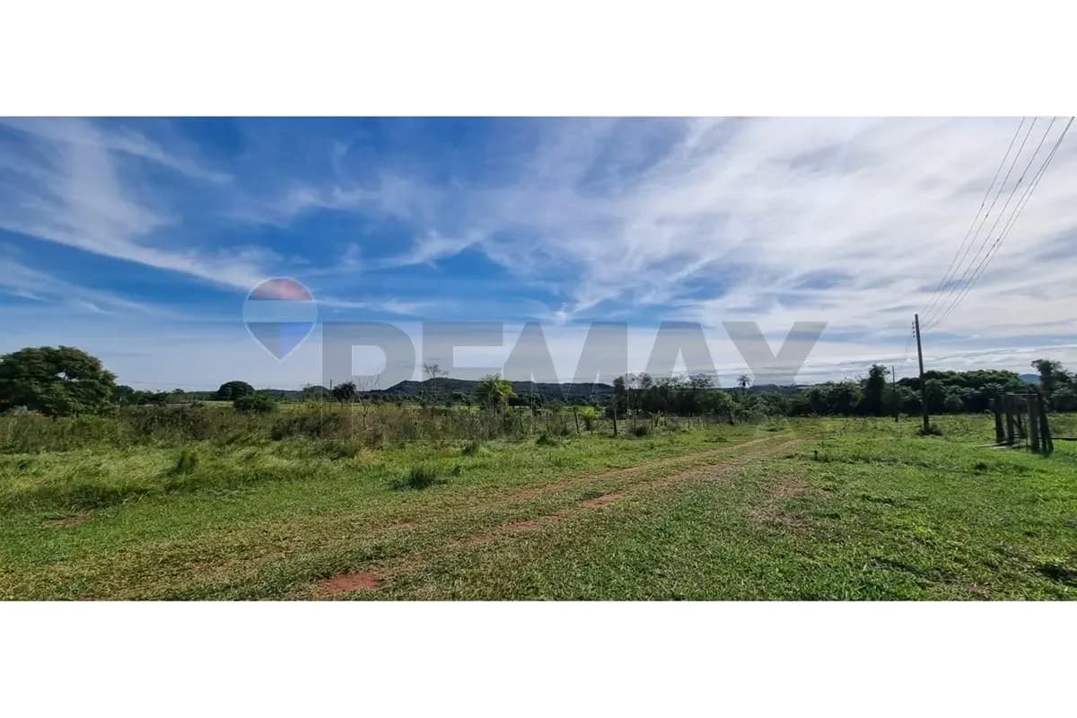 Terreno de 804m² en Venta en Caacupé - Image 4