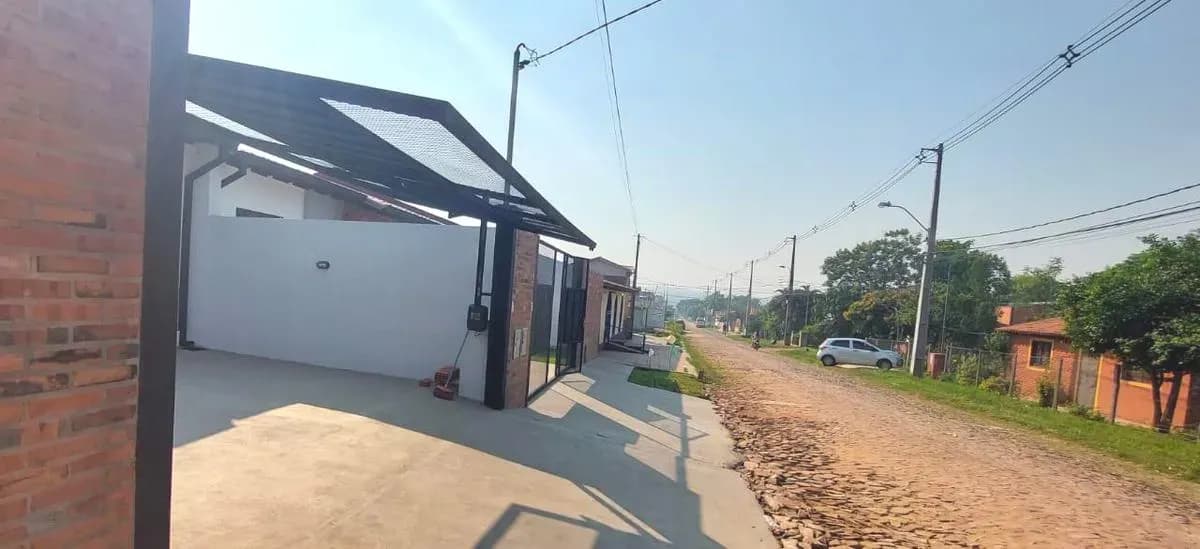 2-Bedroom House for Sale in Monseñor Bogarín, Mariano Roque Alonso - Image 8