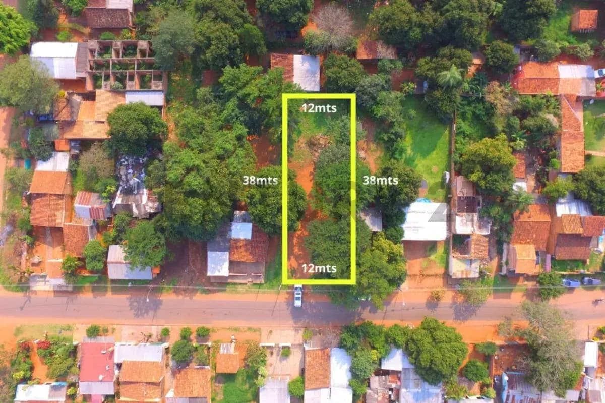 Terreno de 456m² à Venda em Areguá