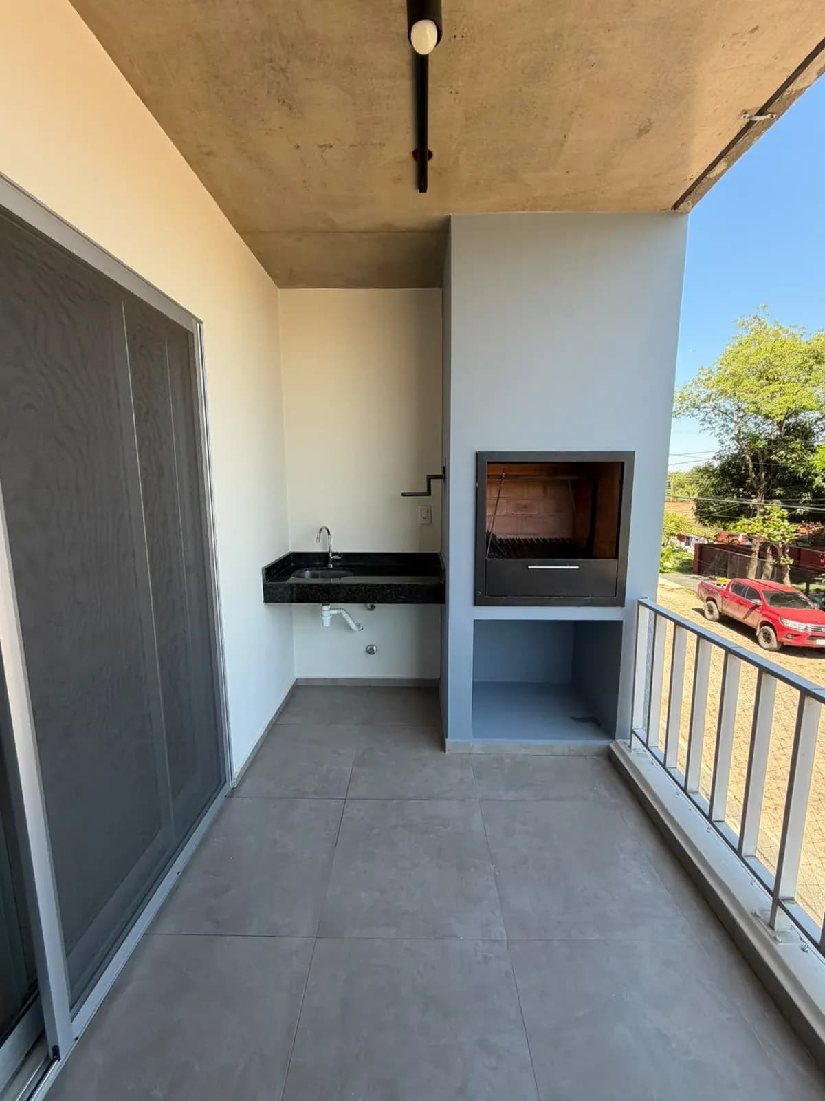 Departamento de 2 dormitorios en edificio Marlin, 74m², en Venta en Cuarto Barrio, Luque - Image 6