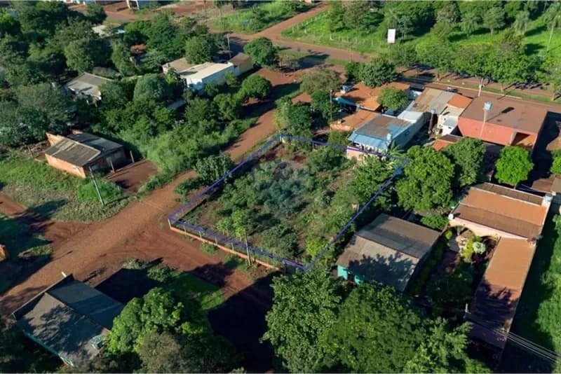 Terreno de 750m² en Venta en La chacra, Ciudad del Este - Image 2