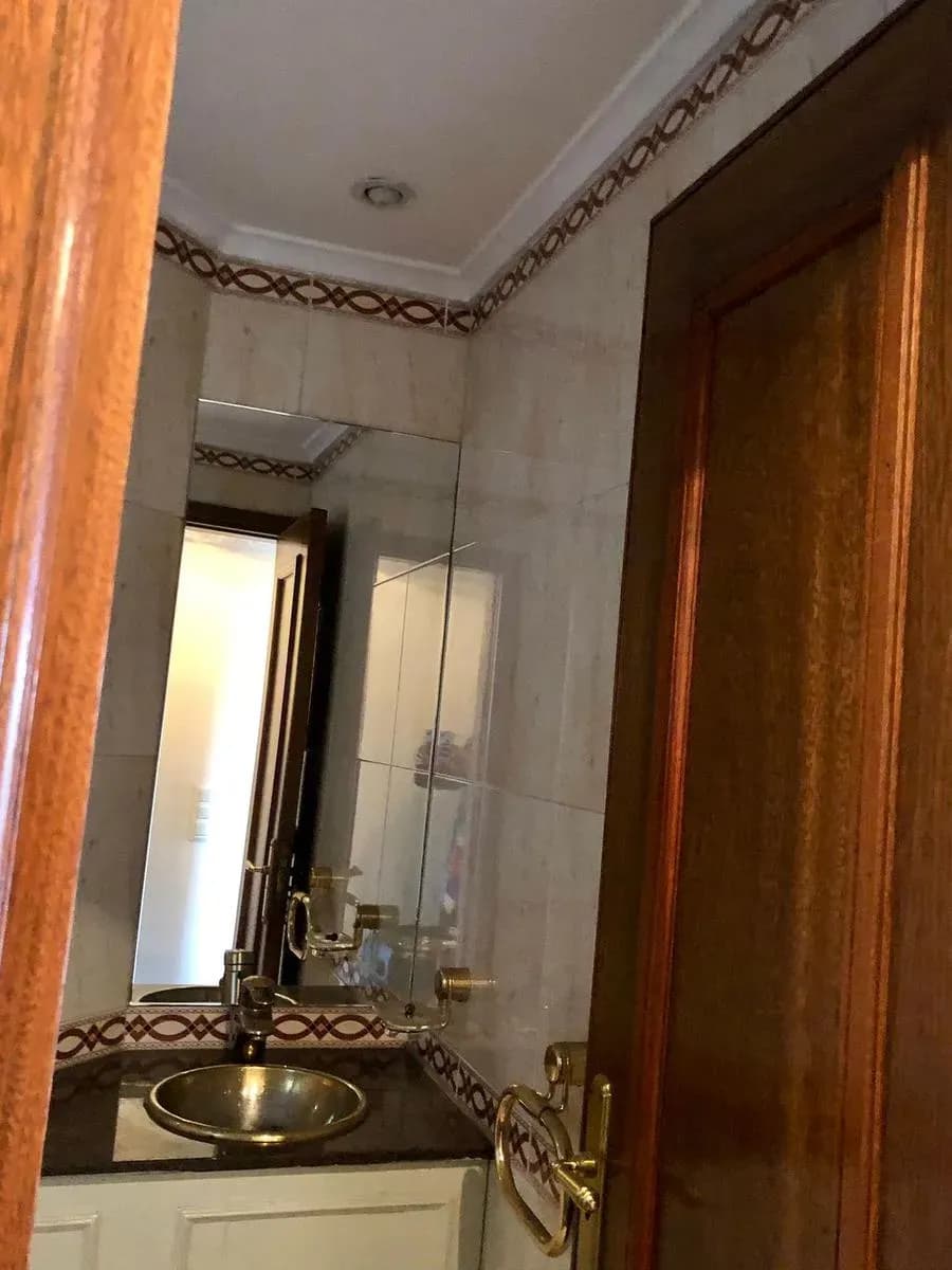 Departamento de 3 dormitorios en Venta en Las Mercedes, Lambaré - Image 8