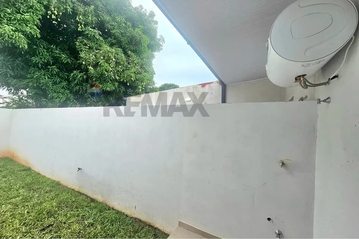 Apartamento de 2 dormitórios à Venda em Maka´i, Luque - Image 12