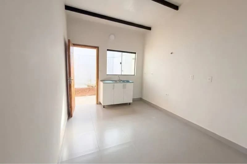2-Bedroom House, 4m², for Sale in Marín Ka´aguy, Luque - Image 5
