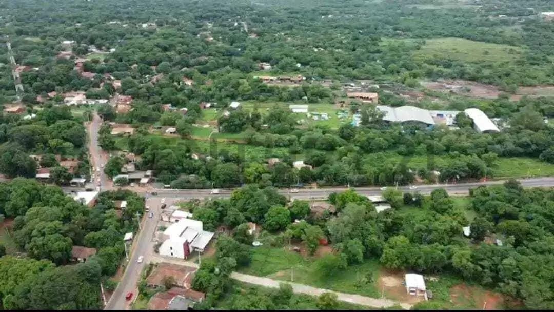 Terreno de 1,902m² en Venta en Valle Pucú, Areguá - Image 4