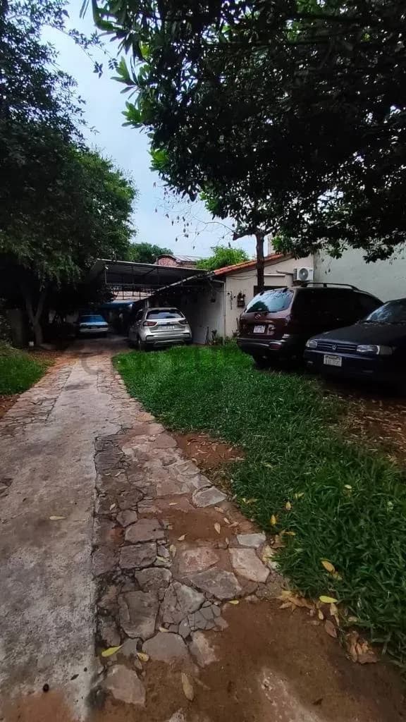 Casa de 4 dormitorios en Venta en San Jorge, Asunción